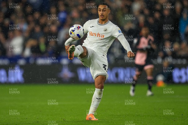 221025 - Swansea City v Queens Park Rangers - Sky Bet Championship - Adam Idah of Swansea City 