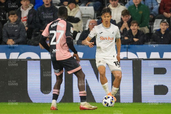 221025 - Swansea City v Queens Park Rangers - Sky Bet Championship - Eom Ji-Sung of Swansea City