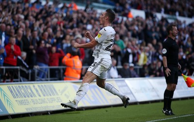 290918 - Swansea City v Queens Park Rangers - SkyBet Championship - Connor Roberts of Swansea City celebrates scoring a goal