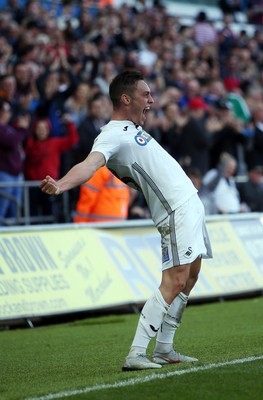 290918 - Swansea City v Queens Park Rangers - SkyBet Championship - Connor Roberts of Swansea City celebrates scoring a goal