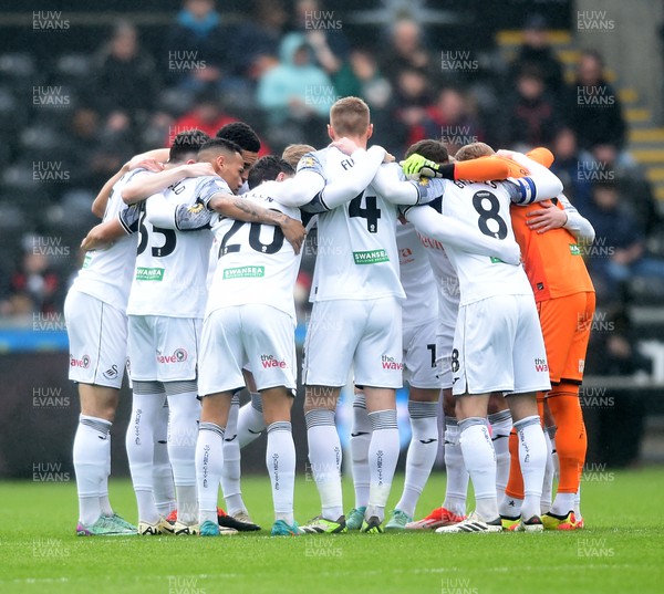 130424 - Swansea City v Rotherham United - Sky Bet Championship - Swansea City Huddle before the game