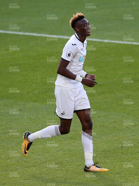 050817 - Swansea City v Sampdoria - Pre Season Friendly - Tammy Abraham of Swansea celebrates scoring a goal