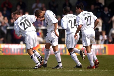 Swansea City v Scunthorpe United 120403