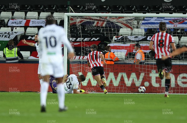 130922 - Swansea City v Sheffield United - SkyBet Championship - Reda Khadra of Sheffield United scores a goal in the last seconds of the game