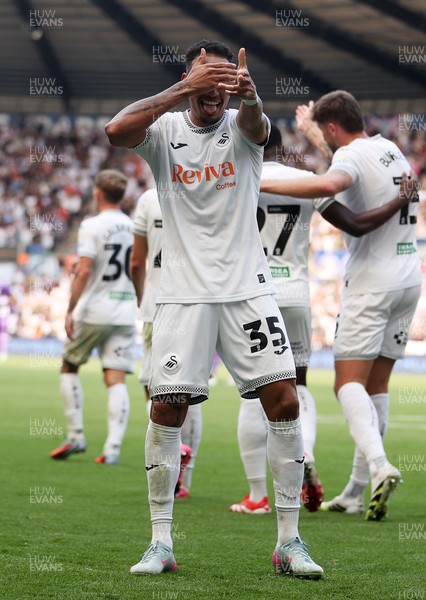 160825 - Swansea City v Sheffield United - SkyBet Championship - Ronald of Swansea City celebrates scoring a goal