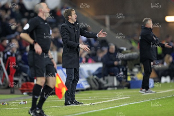 190119 - Swansea City v Sheffield United, EFL Championship - Swansea City Manager Graham Potter waves his players forward towards the end of the match