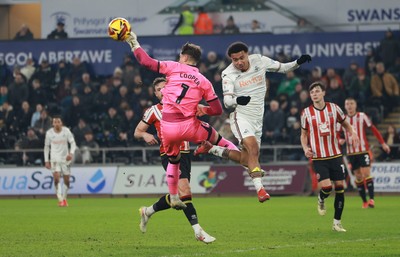 210125  Swansea City v Sheffield United, EFL Sky Bet Championship - Florian Bianchini of Swansea City is denied by Sheffield United goalkeeper Michael Cooper