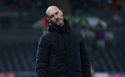 210125  Swansea City v Sheffield United, EFL Sky Bet Championship - Swansea City head coach Luke Williams reacts during the match