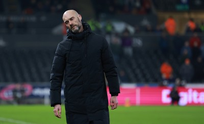 210125  Swansea City v Sheffield United, EFL Sky Bet Championship - Swansea City head coach Luke Williams reacts during the match