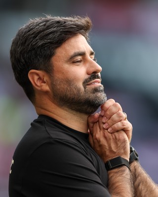 220826 - Swansea City v Sheffield United - Sky Bet Championship - Vítor Matos Manager of Swansea City reacts on the touchline