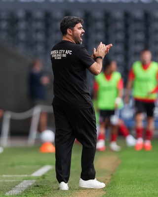 220826 - Swansea City v Sheffield United - Sky Bet Championship - Vítor Matos Manager of Swansea City shouts from the touchline 