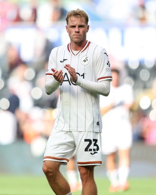 220826 - Swansea City v Sheffield United - Sky Bet Championship - Stephen Welsh of Swansea City applauds fans at full time 