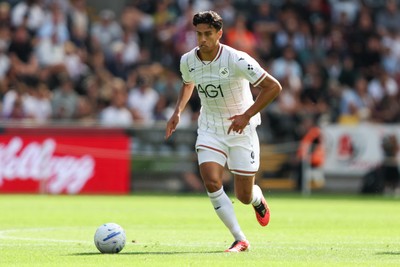 220826 - Swansea City v Sheffield United - Sky Bet Championship - Marko Stamenic of Swansea City attacks