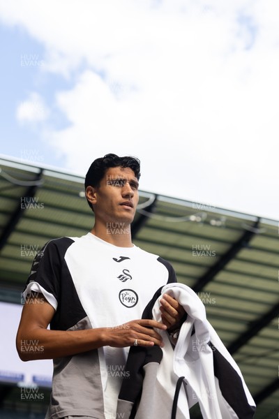 220826 - Swansea City v Sheffield United - Sky Bet Championship - Marko Stamenic of Swansea City arrives 