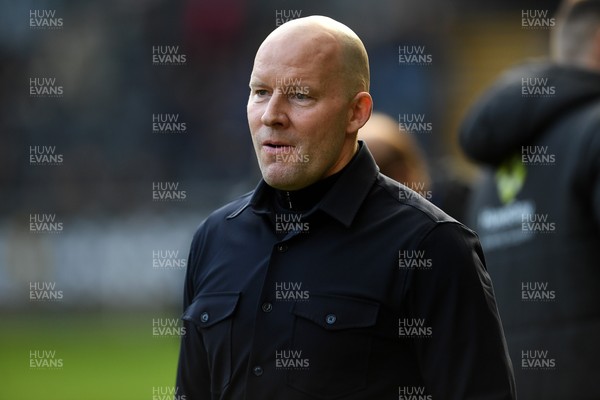 080226 - Swansea City v Sheffield Wednesday - Sky Bet Championship - Henrik Pedersen, Sheffield Wednesday Manager