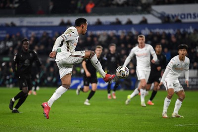 120225 - Swansea City v Sheffield Wednesday - Sky Bet Championship - Ronald of Swansea City puts the ball in a good area