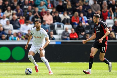180426 - Swansea City v Southampton - Sky Bet Championship - Ben Cabango of Swansea City