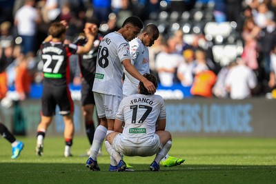 180426 - Swansea City v Southampton - Sky Bet Championship - Gustavo Nunes of Swansea City and Goncalo Franco of Swansea City at full time