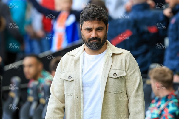 180426 - Swansea City v Southampton - Sky Bet Championship - Swansea City Manager Vitor Matos