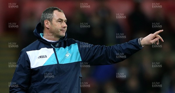 310117 - Swansea City v Southampton - Premier League - Swansea Manager Paul Clement during the match