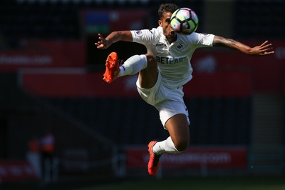 060816 -  Swansea City v Stade Rennais, Pre-season Friendly - Kyle Naughton of Swansea City controls the ball