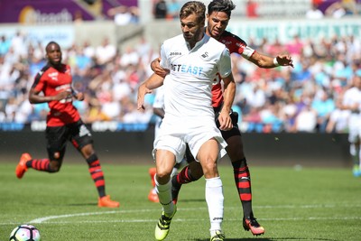 060816 -  Swansea City v Stade Rennais, Pre-season Friendly - Fernando Llorente of Swansea City tries to get a shot at goal