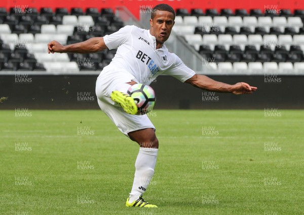 060816 -  Swansea City v Stade Rennais, Pre-season Friendly - Wayne Routledge of Swansea City fires a shot at goal