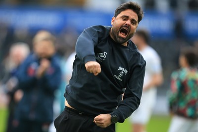070326 - Swansea City v Stoke City - Sky Bet Championship - Swansea City Manager Vitor Matos