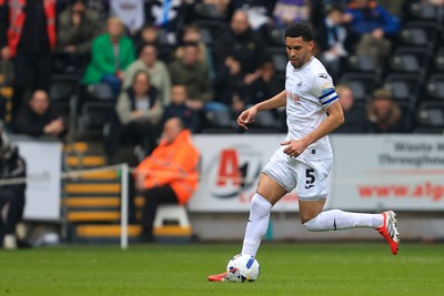 070326 - Swansea City v Stoke City - Sky Bet Championship - Ben Cabango of Swansea City