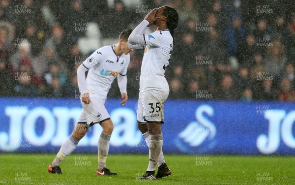 020118 - Swansea City v Tottenham Hotspur - Premier League - Dejected Renato Sanches of Swansea City after missing a free kick