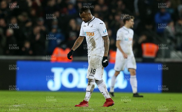 020118 - Swansea City v Tottenham Hotspur - Premier League - Dejected Jordan Ayew of Swansea City