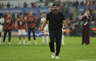 010926 Swansea City v Watford, EFL Sky Bet Championship - Swansea City head coach Vitor Matos celebrates at the end of the match