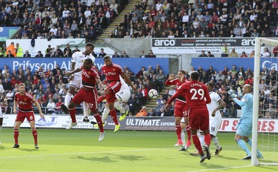 230917 - Swansea City v Watford, Premier League - Leroy Fer of Swansea City tries to head at goal