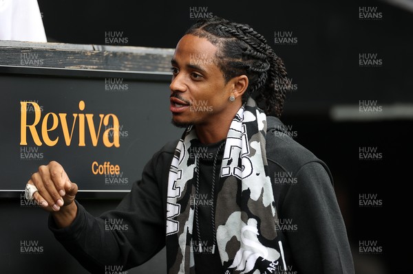 230825 - Swansea City v Watford FC - SkyBet Championship - Snoop Dogg�s son Cordell Broadus at the game