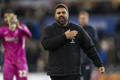 010126 - Swansea City v West Bromwich Albion - Sky Bet Championship - Swansea City manager Vítor Matos at full time