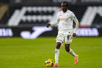 010126 - Swansea City v West Bromwich Albion - Sky Bet Championship - Malick Yalcouye of Swansea City in action
