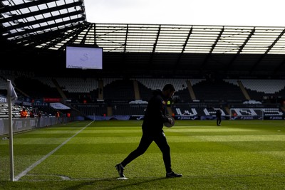 010126 - Swansea City v West Bromwich Albion - Sky Bet Championship - West Brom coach during the warm up