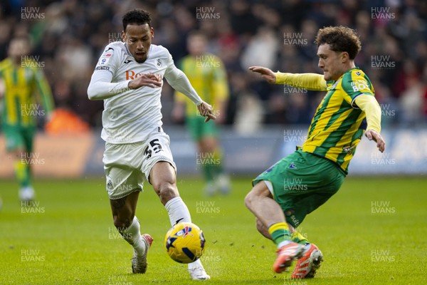 010126 - Swansea City v West Bromwich Albion - Sky Bet Championship - Ronald of Swansea City is fouled by Callum Styles of West Brom