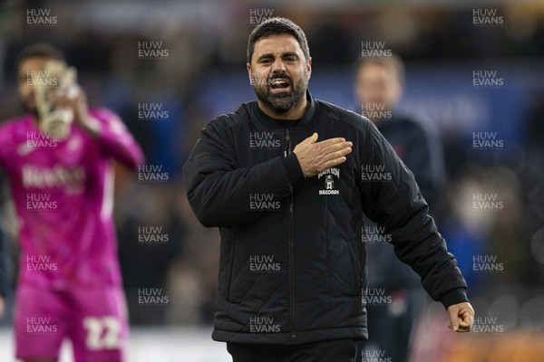 010126 - Swansea City v West Bromwich Albion - Sky Bet Championship - Swansea City manager Vítor Matos at full time