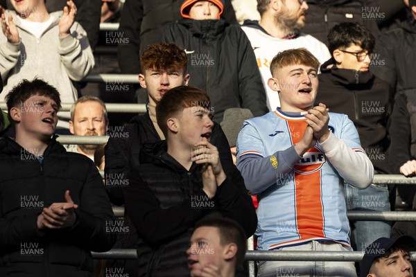 010126 - Swansea City v West Bromwich Albion - Sky Bet Championship - Swansea City fans