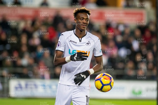 091217 - Swansea City v West Bromwich Albion, Premier League - Tammy Abraham of Swansea City looks on during the game 