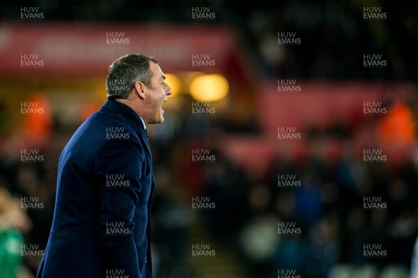 091217 - Swansea City v West Bromwich Albion, Premier League - Manager of Swansea City, Paul Clement reacts during the game 