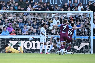 171026 - Swansea City v West Ham United - Sky Bet Championship - Pablo of West Ham scores a goal