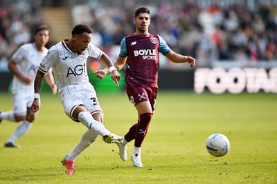 171026 - Swansea City v West Ham United - Sky Bet Championship - Ronald of Swansea City