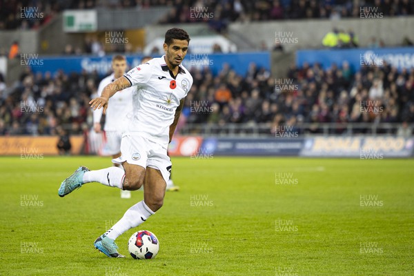 051122 - Swansea City v Wigan Athletic - Sky Bet Championship - Kyle Naughton of Swansea City in action