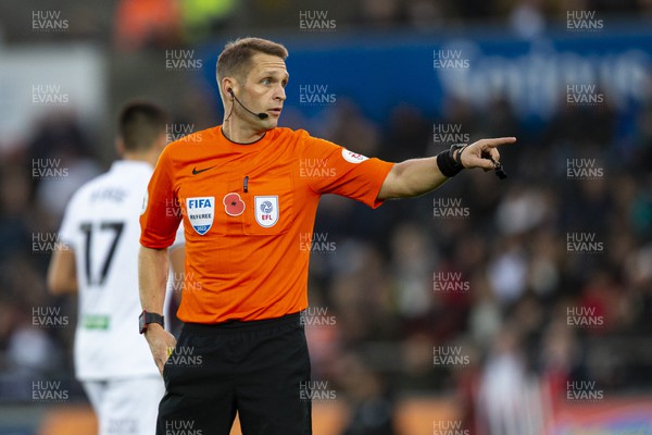 051122 - Swansea City v Wigan Athletic - Sky Bet Championship - Match Referee Craig Pawson during the second half