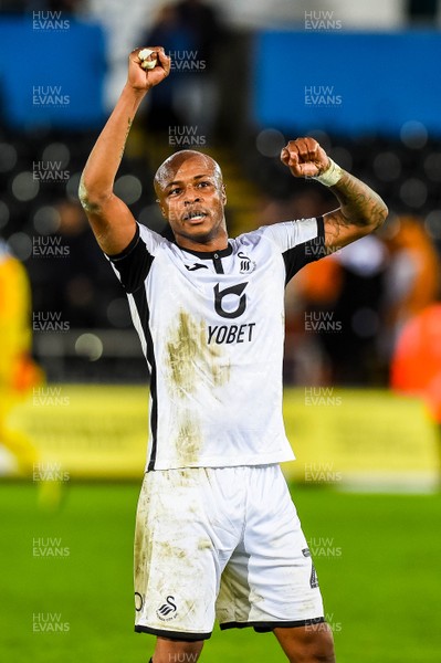 180120 - Swansea City v Wigan Athletic, SkyBet Championship - Andre Ayew of Swansea City reacts to fans 