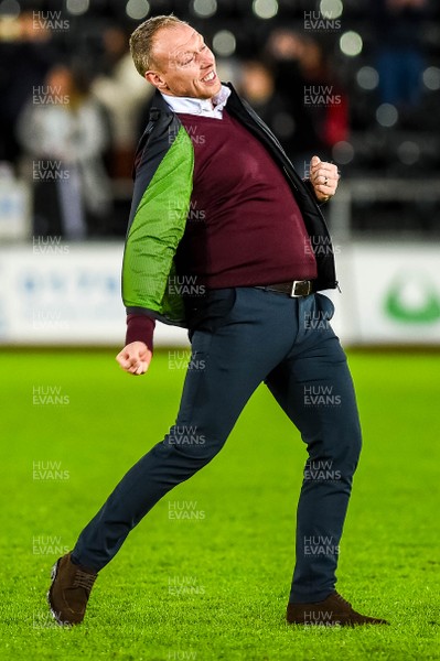 180120 - Swansea City v Wigan Athletic, SkyBet Championship - Swansea Manager, Steve Cooper reacts to fans 