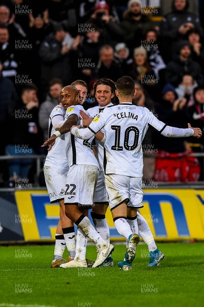 180120 - Swansea City v Wigan Athletic, SkyBet Championship - Andre Ayew of Swansea City celebrates his goal 