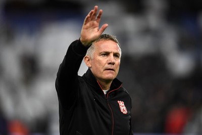 191225 - Swansea City v Wrexham - Sky Bet Championship - Phil Parkinson, Wrexham Manager